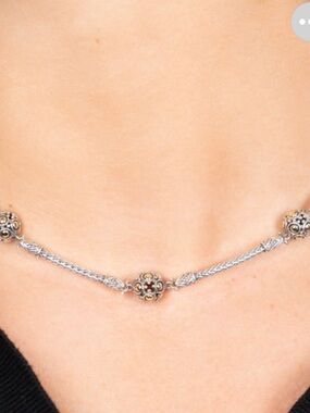 Authentic John Hardy Jaisaimer Classic Wheat Dot Ball Station Necklace.